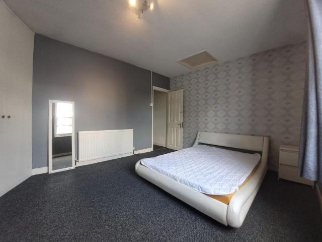 House for rent in St. Mildred's, The Bridge