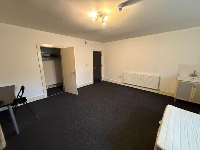 House for rent in Highfields, Huddersfield