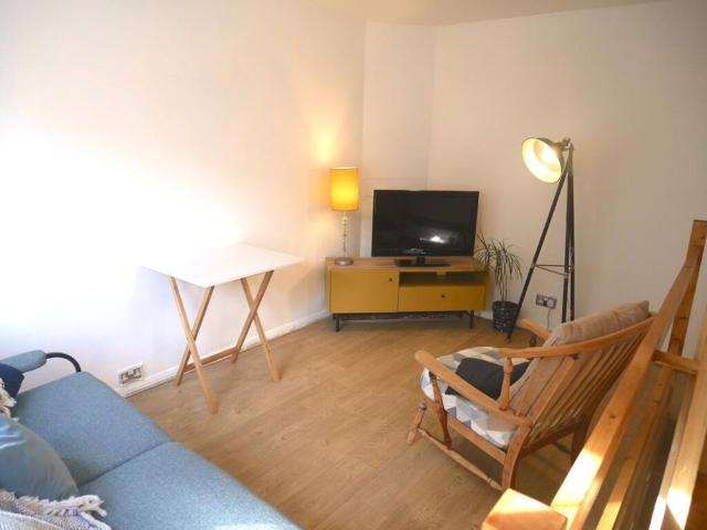 House for rent in Carterhatch, Greater London