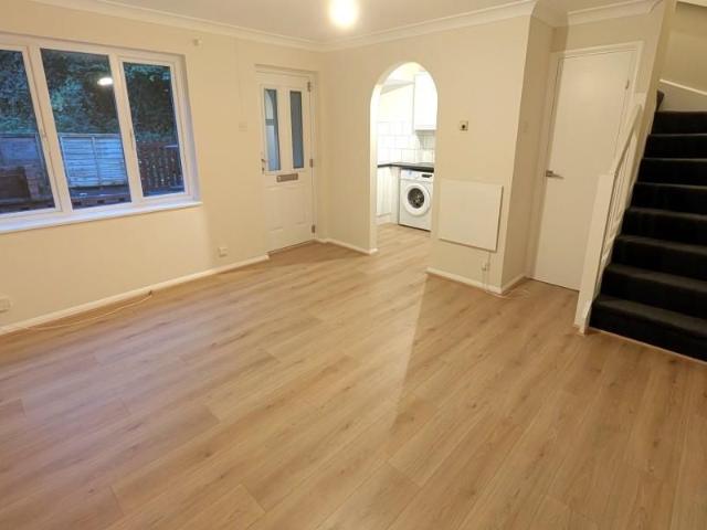 House for rent in Knaphill, Woking