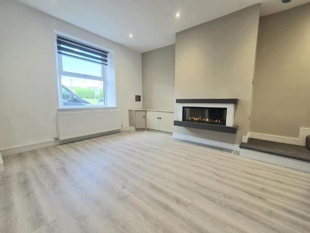 House for rent in Boothtown, Halifax