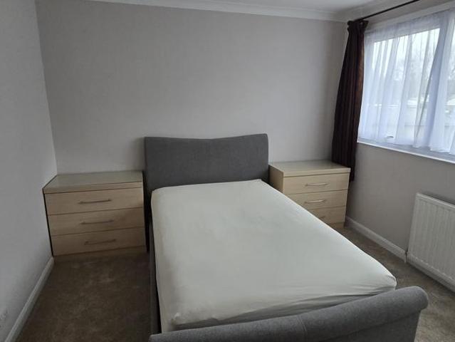 House for rent in Elm Park, Greater London
