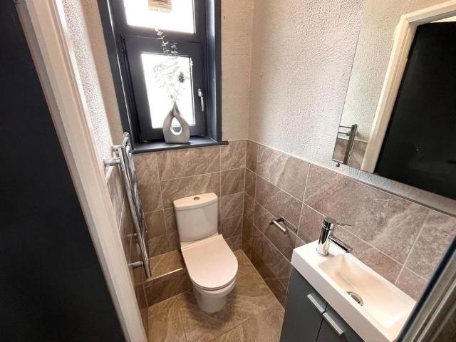 House for rent in Chapeltown, West Yorkshire