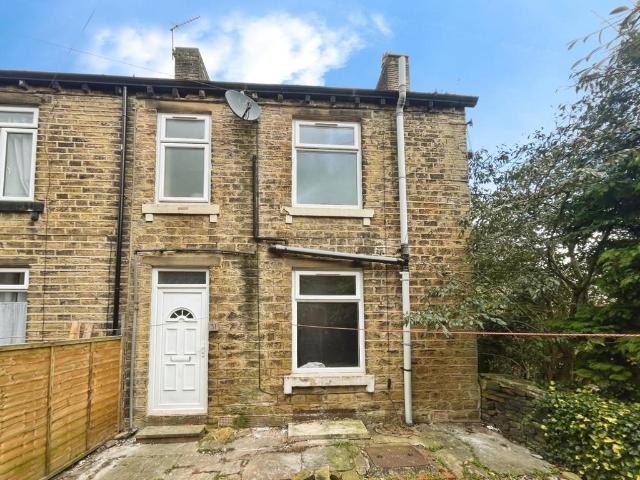 House for rent in Paddock, Milnsbridge