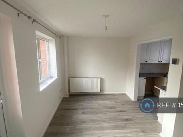 House for rent in Shinfield