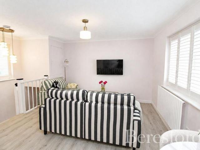 House for rent in Havering's Grove, Basildon