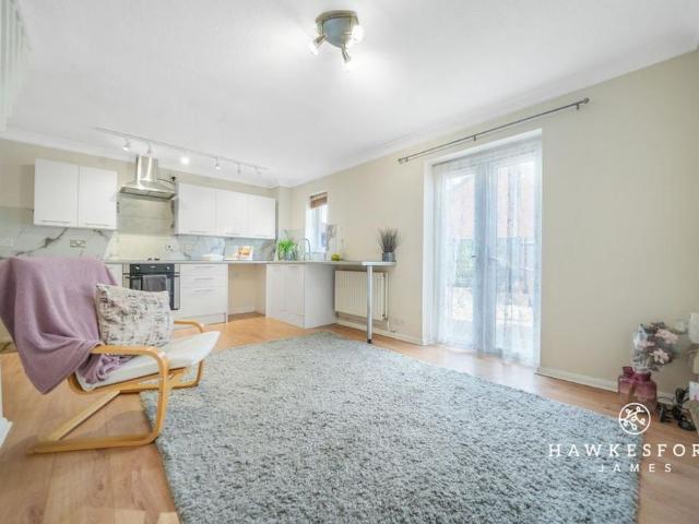 House for rent in Oad Street, Kent
