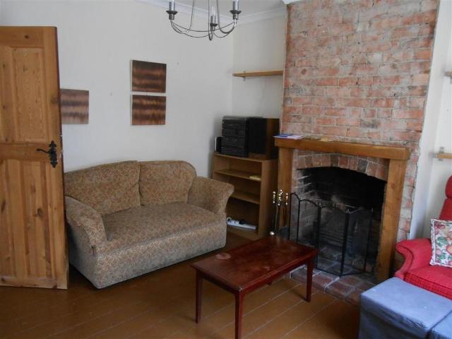 House for rent in Alverton, East Midlands