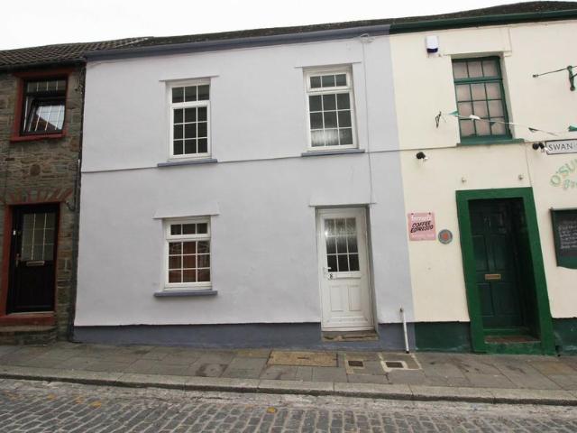 House for rent in Llantrisant, Wales