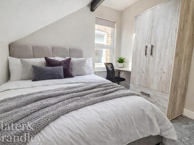 House for rent in Abbey Park, Barton In Fabis