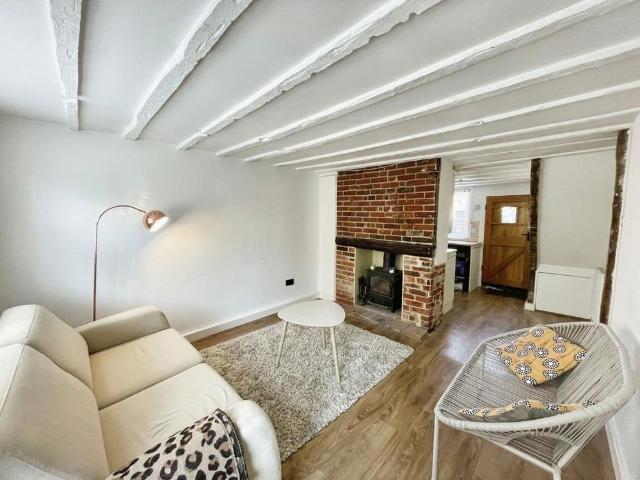 House for rent in Sudbury, Chelmondiston