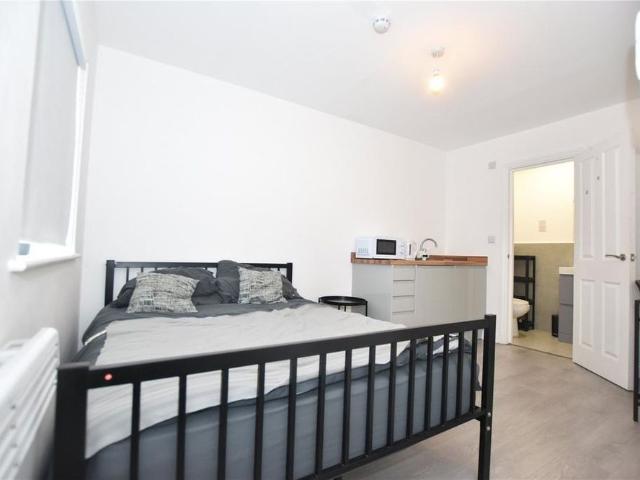 House for rent in London Borough of Croydon, Greater London