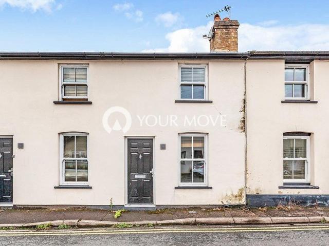 House for rent in Row Town, Surrey