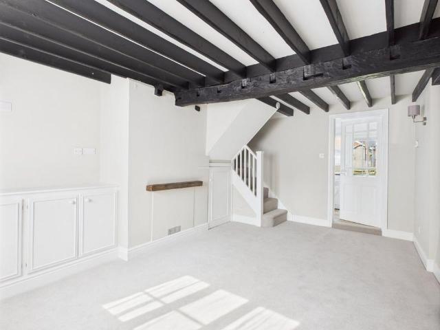 House for rent in Clewer Village, Windsor