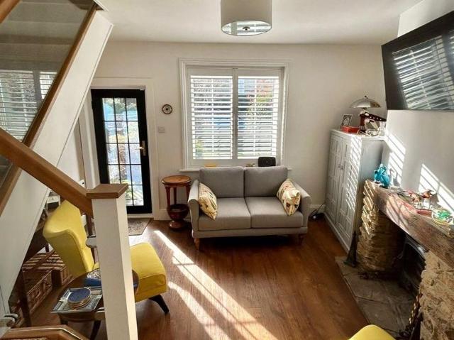House for rent in Petersfield, Bolton Low Houses