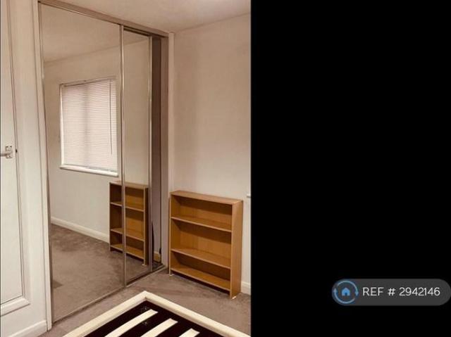 House for rent in Ripley Springs, Row Town