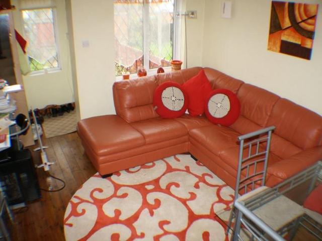 House for rent in Colnbrook with Poyle, Slough