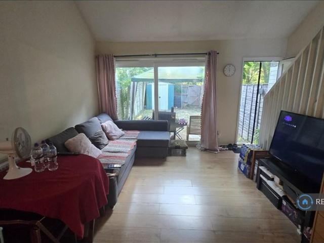 House for rent in Fenny Stratford, Milton Keynes