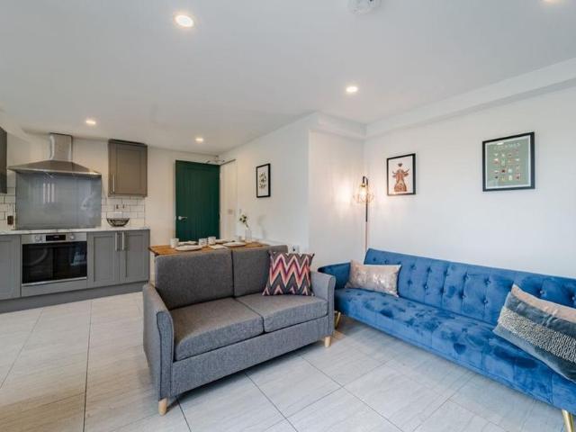 House for rent in Chapelfields, Coventry