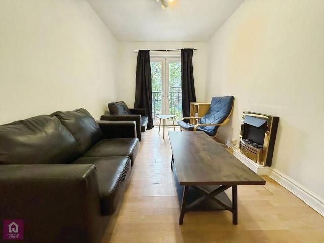 Room for rent in St. Johns, Manchester