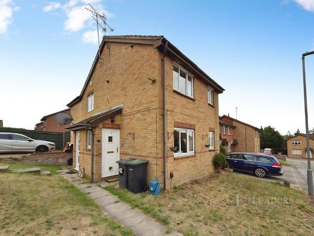 House for rent in Lewsey Farm