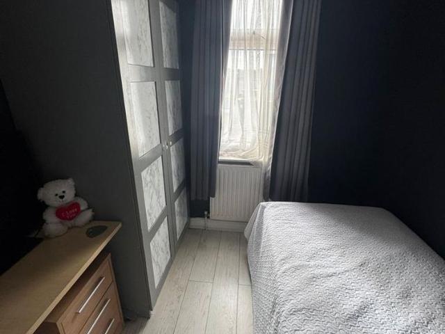 House for rent in Barkingside, Greater London