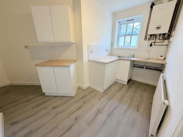 House for rent in Aberaman North, Aberaman