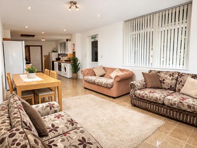 House for rent in Stirchley, West Midlands