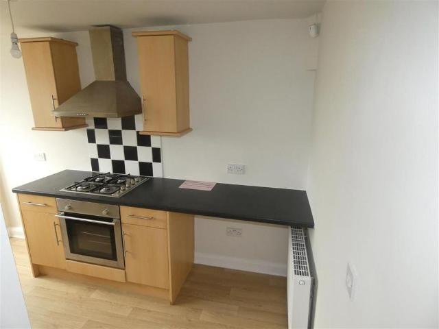House for rent in Greetland, West Yorkshire