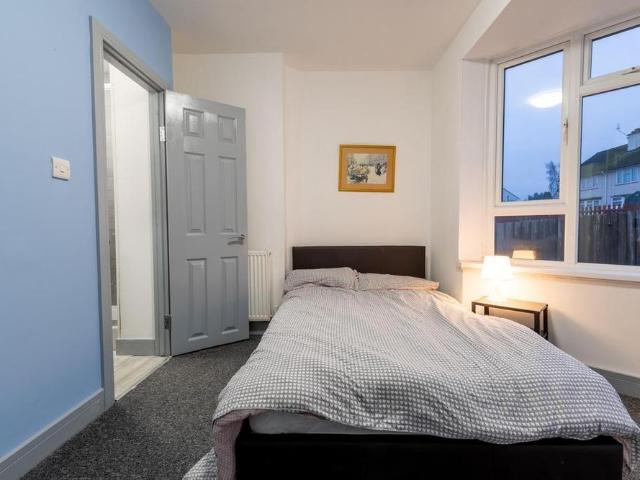 House for rent in Midway, Kent