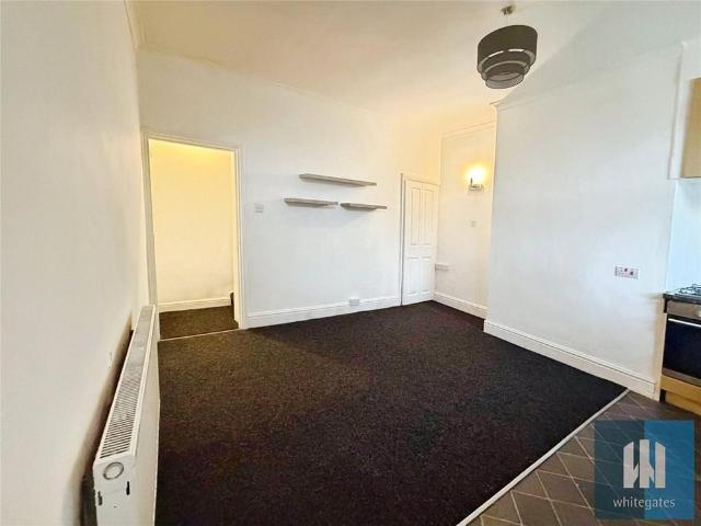 House for rent in Clifton, West Yorkshire