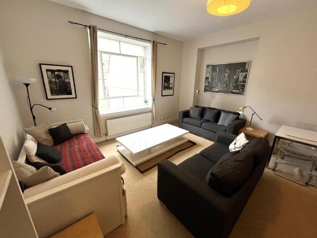House for rent in Abbeyhill, City of Edinburgh