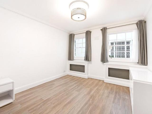House for rent in City of Westminster, Greater London