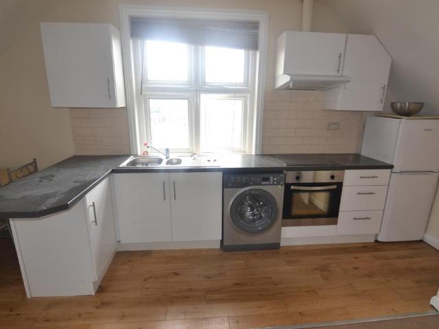 House for rent in Cann Hall, Greater London