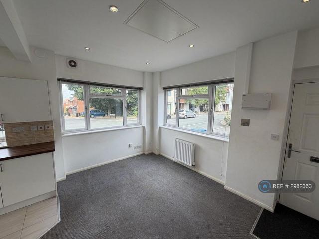House for rent in Wolverton and Greenleys, Old Wolverton