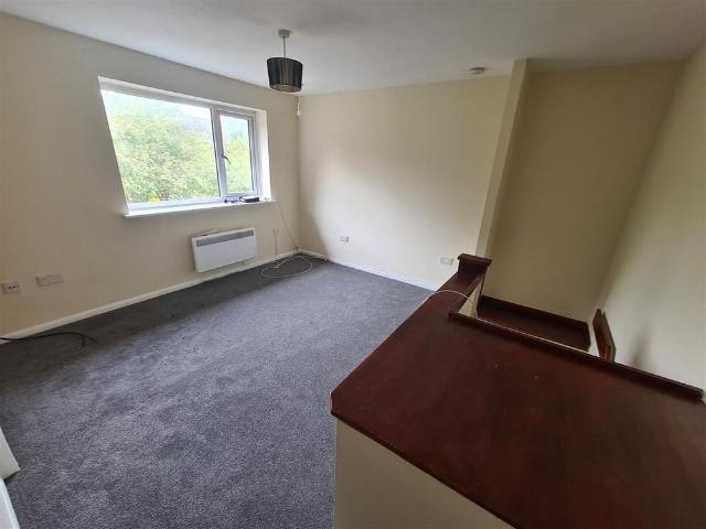 House for rent in Ash Vale, Guildford