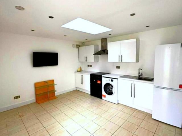 House for rent in Barkingside, Greater London