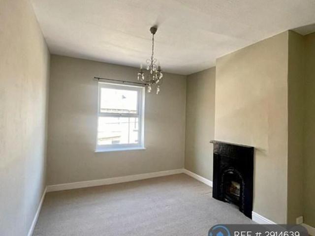House for rent in Lower Hopton, Mirfield