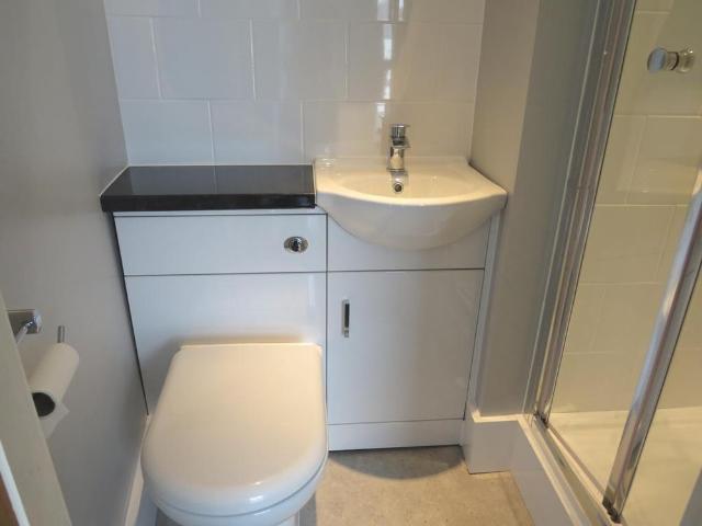 House for rent in Heigham Grove, East Bank