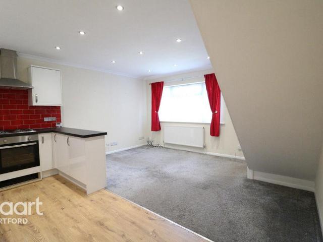 House for rent in New Town, Monks Orchard
