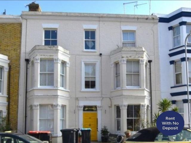 House for rent in Cliftonville West, Acol