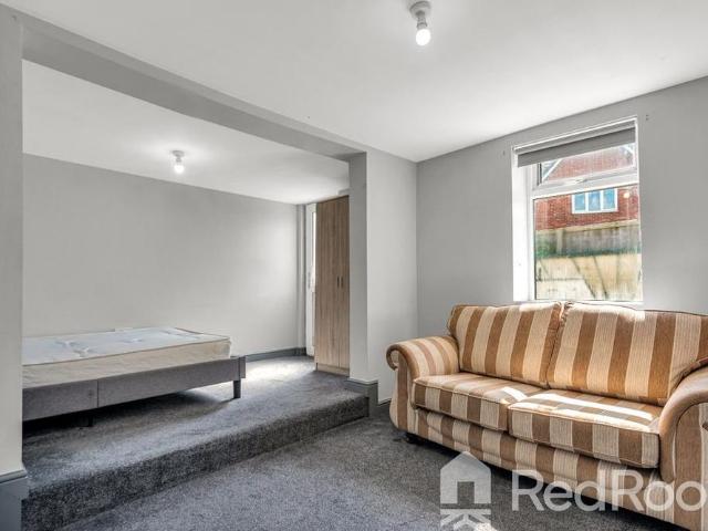 House for rent in North Elmsall, West Yorkshire