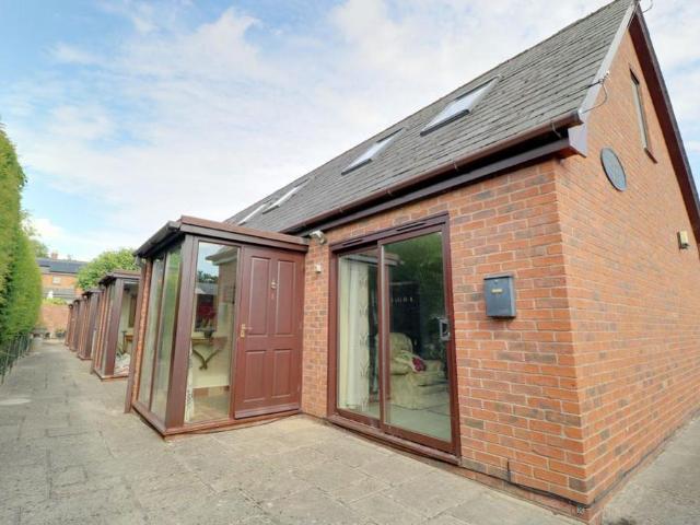 House for rent in Portfields, Lower Bullingham