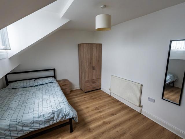 House for rent in Chapeltown, West Yorkshire