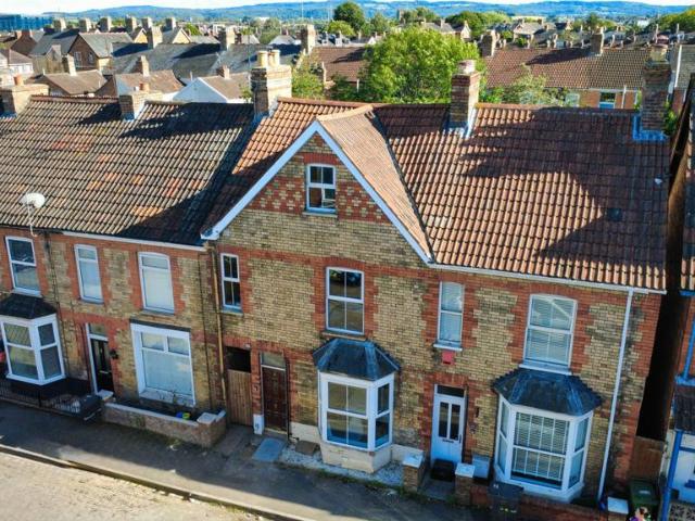 House for rent in Rumwell, Somerset