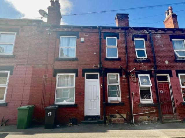 House for rent in Hyde Park, West Yorkshire