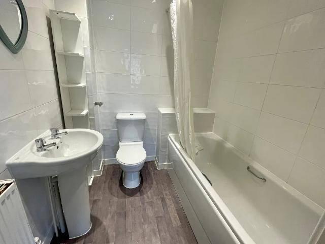 House for rent in Cardea, Peterborough