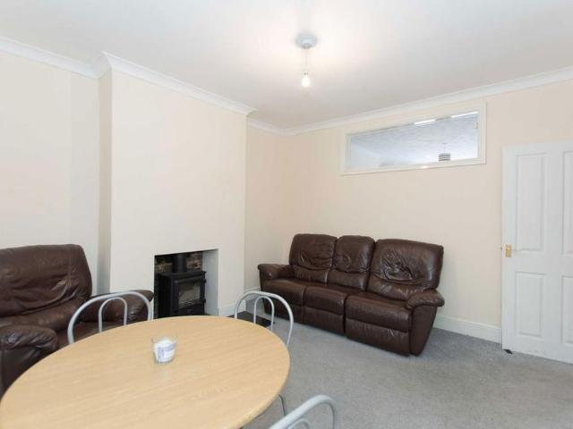 House for rent in Portfields, Lower Bullingham