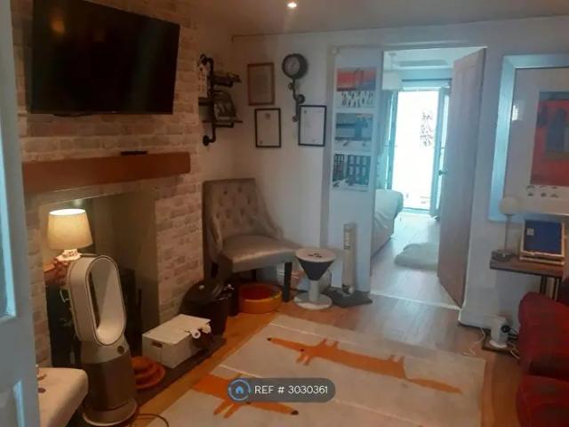Apartment for rent in Milverton, Warwick