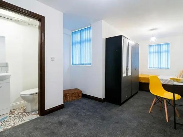 Apartment for rent in Ball Hill, West Midlands